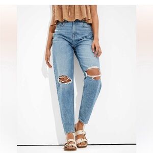 American Eagle ripped relaxed mom Jean